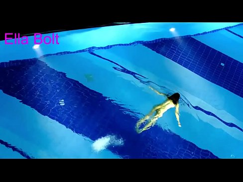 ❤️ Ich kann nicht aufhören zuzusehen, junge Blondine beim Nacktschwimmen im Pool des ELLA BOLT Resorts erwischt ❤️❌ Super porn bei uns de.hentaibar-com.ru ❤